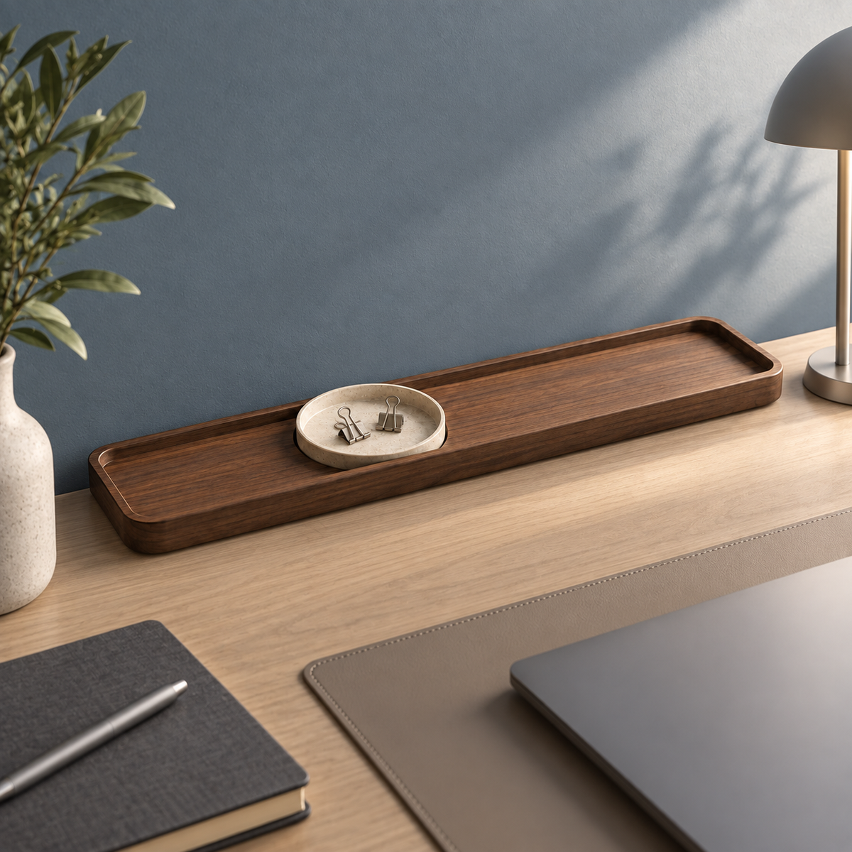 Tairen Balance Tray arranged on a writing desk